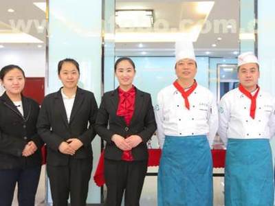 企業(yè)餐廳承包商價格解析 以眾品眾知餐飲管理為例